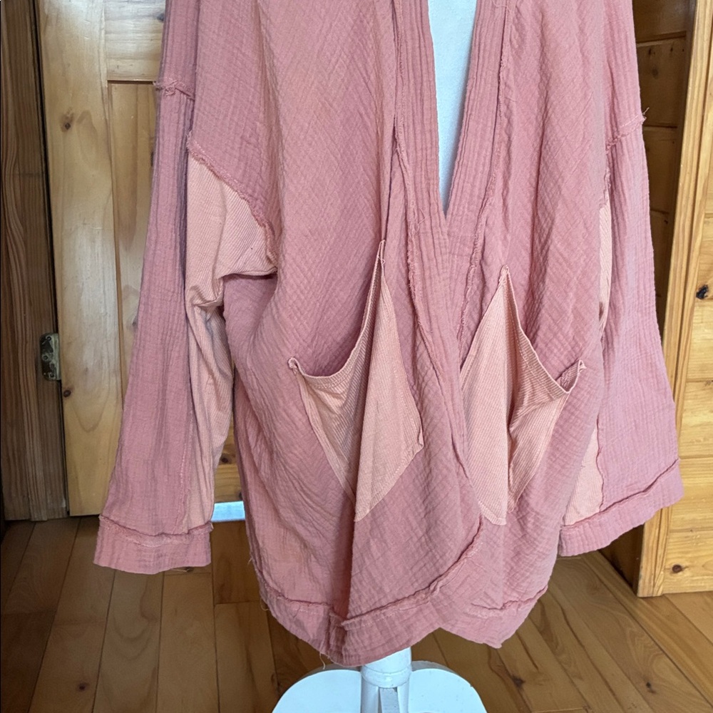 Gauzy cotton beachy Laggenlook oversized jacket - Picture 3 of 9